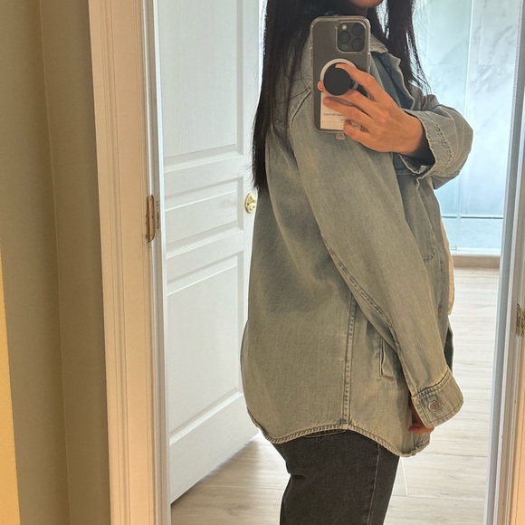 Everlane Light Blue Jean Jacket - Picture 4 of 6